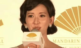 林志玲风波闹大！惨遭剧组除名综艺下架全网封杀结局早注定